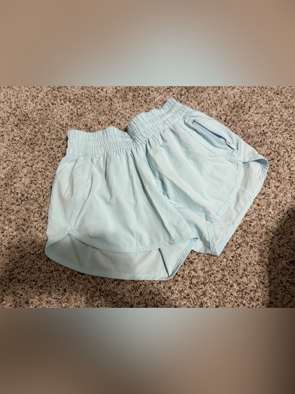 lululemon Tracker Short V 4" Shorts -Icy Light Blue - Size 6